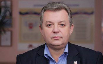 Игорь Антипов